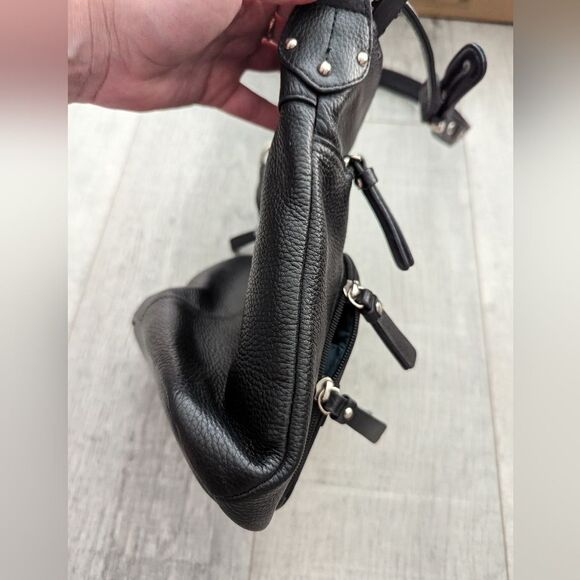 Stone & Co. Black Leather Shoulder Bag - Picture 6 of 10